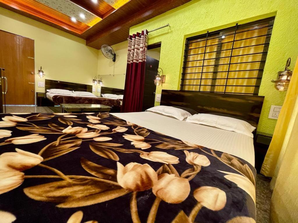 Hotel Saptarang Residency Panhala Exterior photo