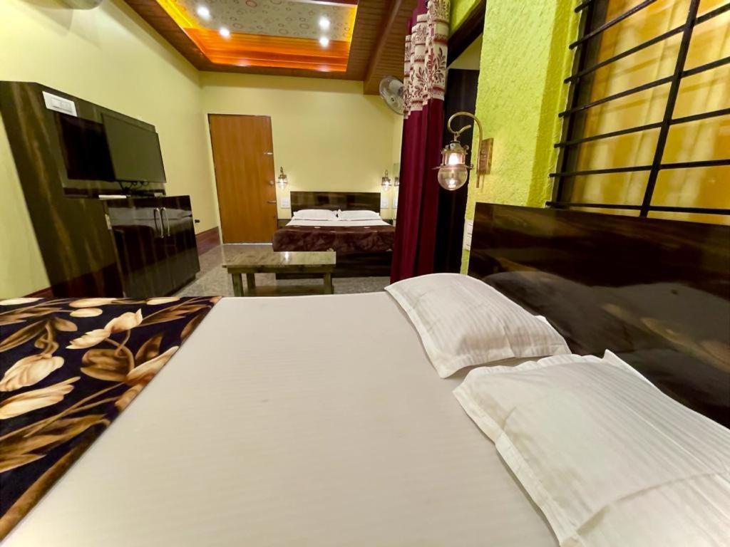 Hotel Saptarang Residency Panhala Exterior photo